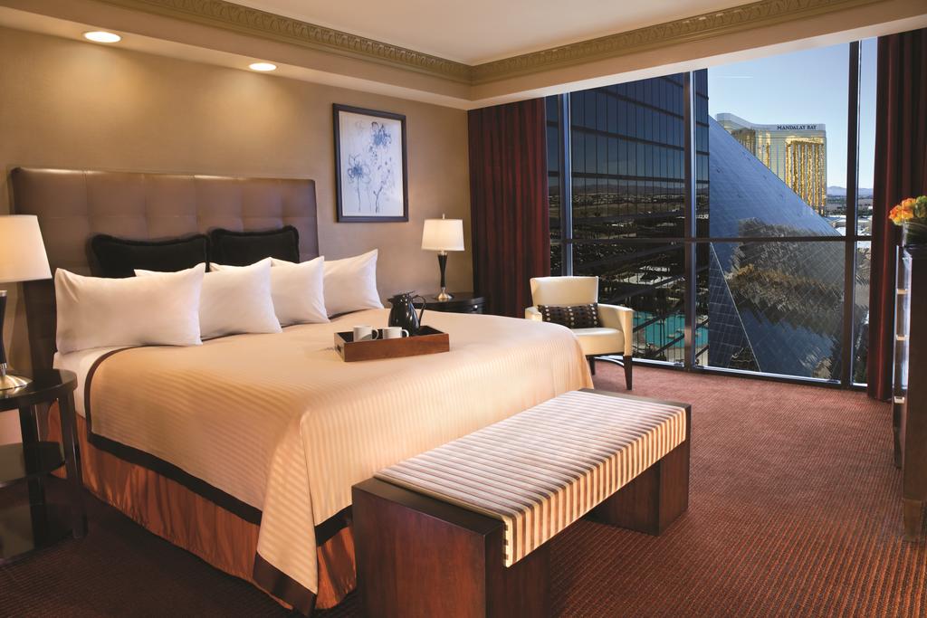 Vegas hotel asian